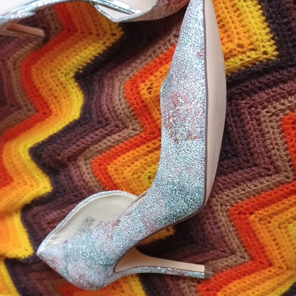 Jenn Ardor Silver Floral glitter stiletto heels size 8, NWOT, 3.5" Heel - Picture 2 of 7
